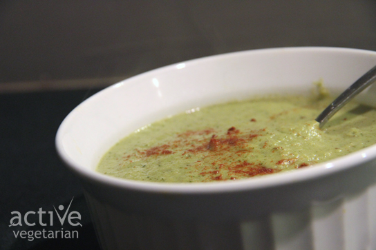 VeganCheezyBroccoliSoup2